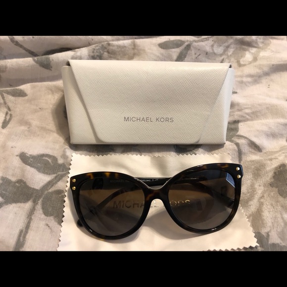 Michael Kors Sunglasses - Picture 5 of 5